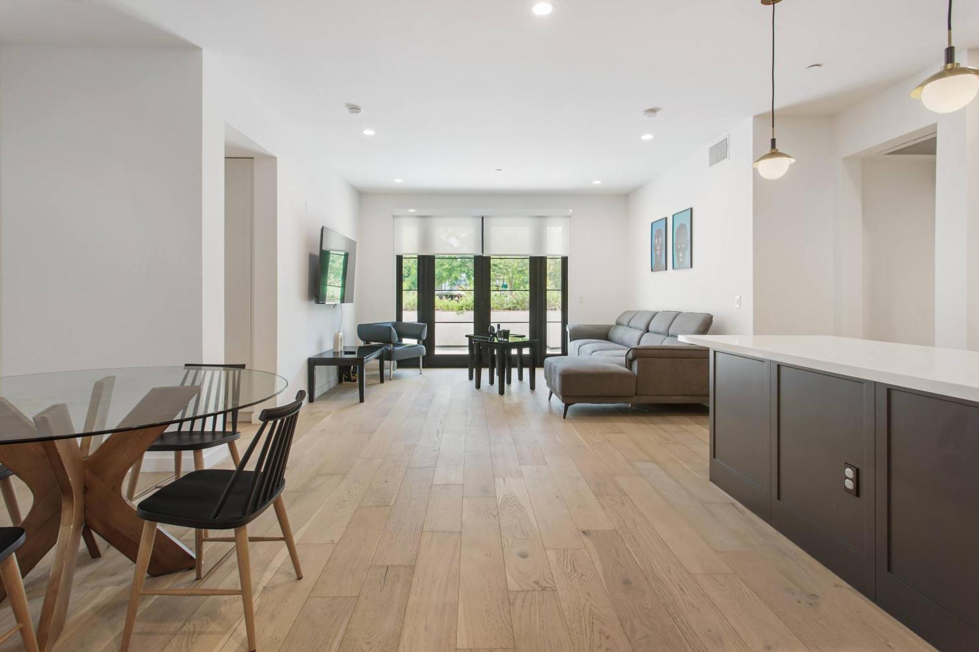 The Hills Property Management Los Angeles Exterior photo