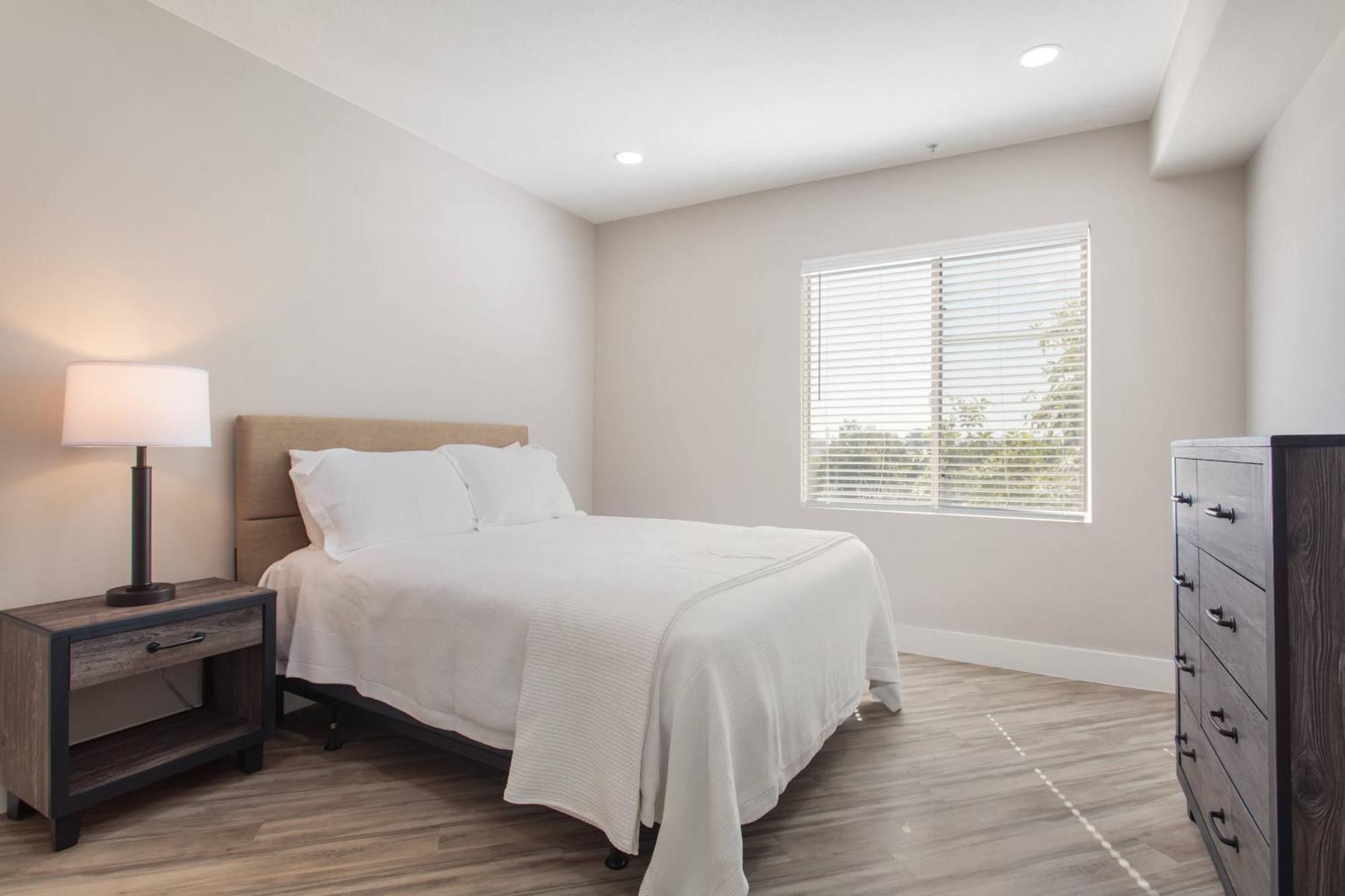 The Hills Property Management Los Angeles Exterior photo