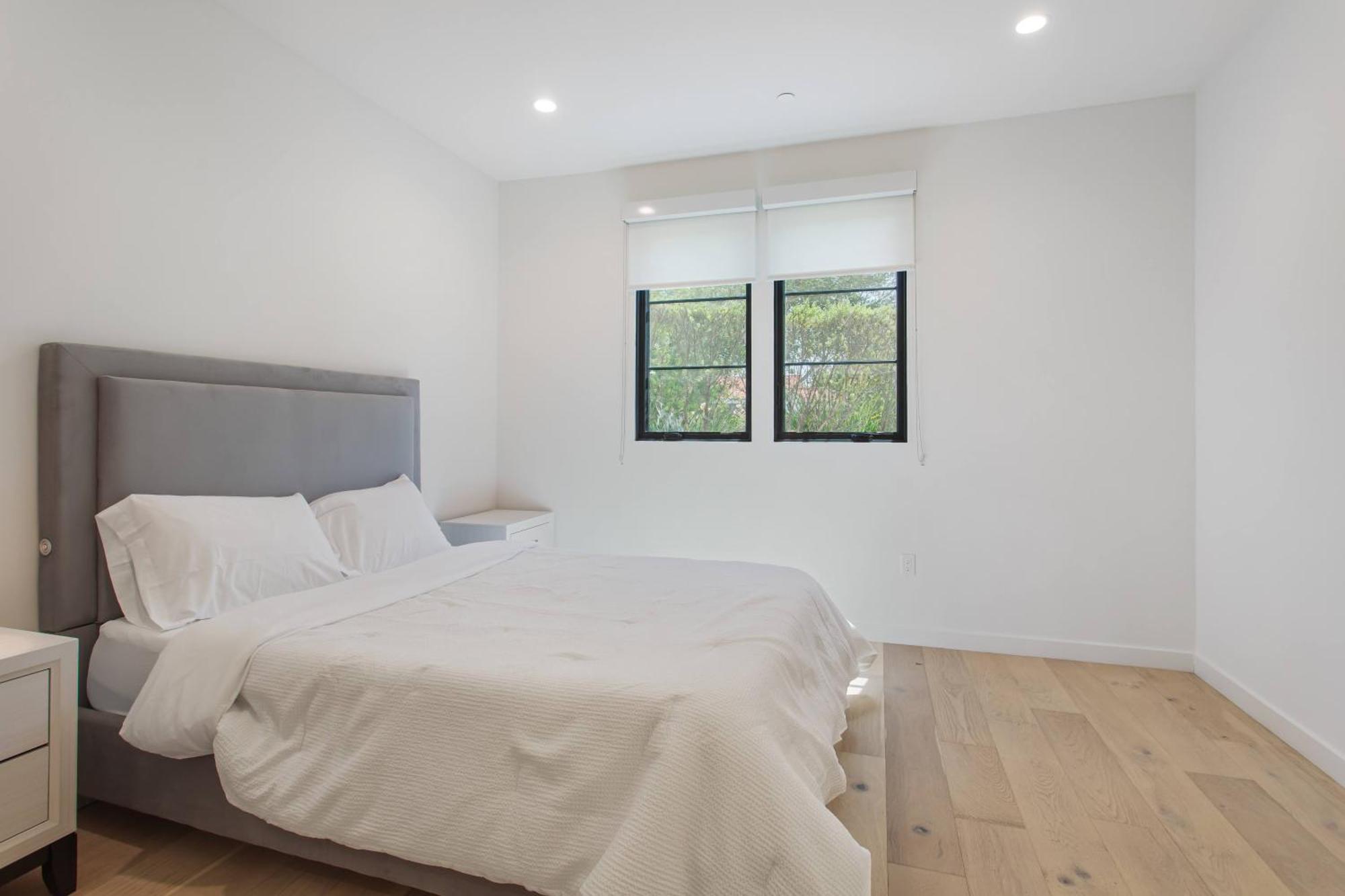 The Hills Property Management Los Angeles Exterior photo