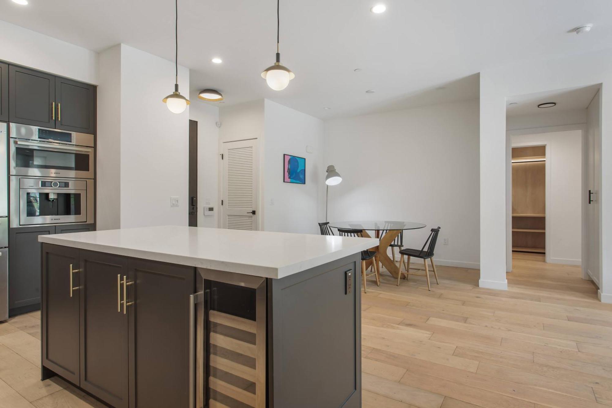 The Hills Property Management Los Angeles Exterior photo