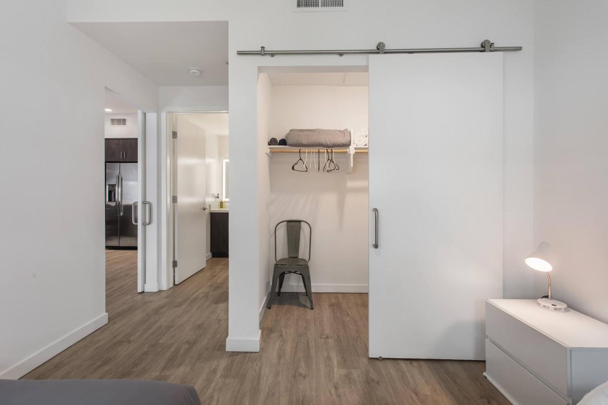The Hills Property Management Los Angeles Exterior photo