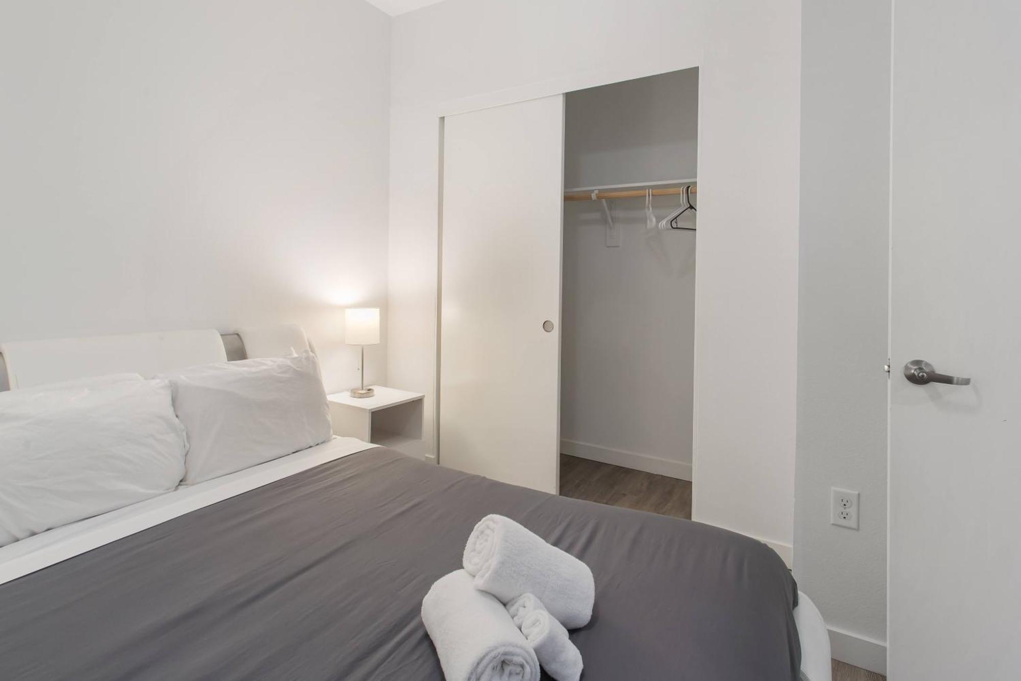 The Hills Property Management Los Angeles Exterior photo